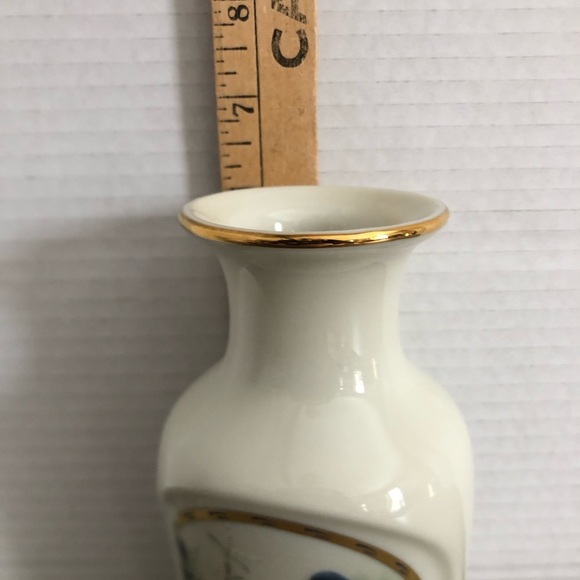 1995 Summer Interlude Vase by Lenox - Picture 7 of 14